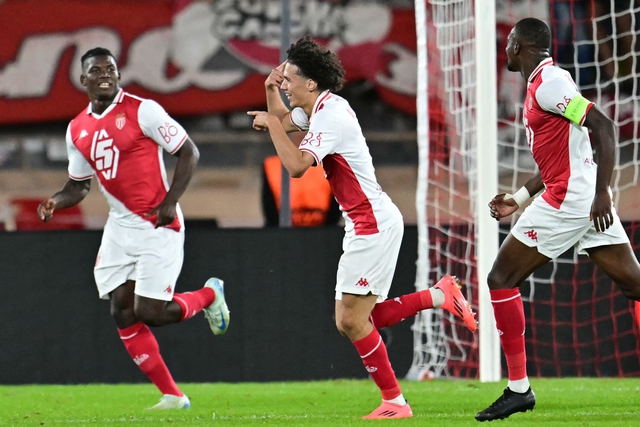 Champions League: Barcelona sụp đổ tan tành ở Monaco, Arsenal bị cầm chân- Ảnh 2.